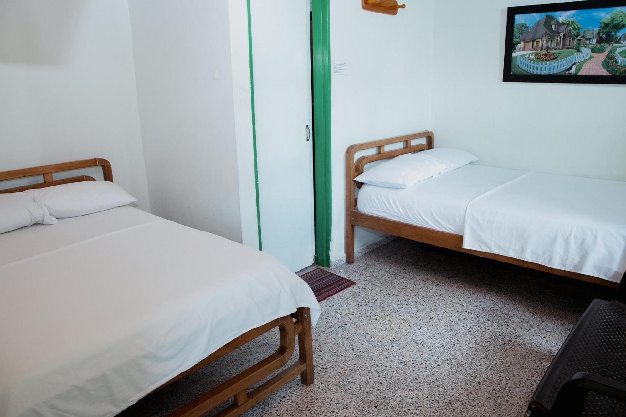 Hotel Casa Verde กัวตาเป ภายนอก รูปภาพ