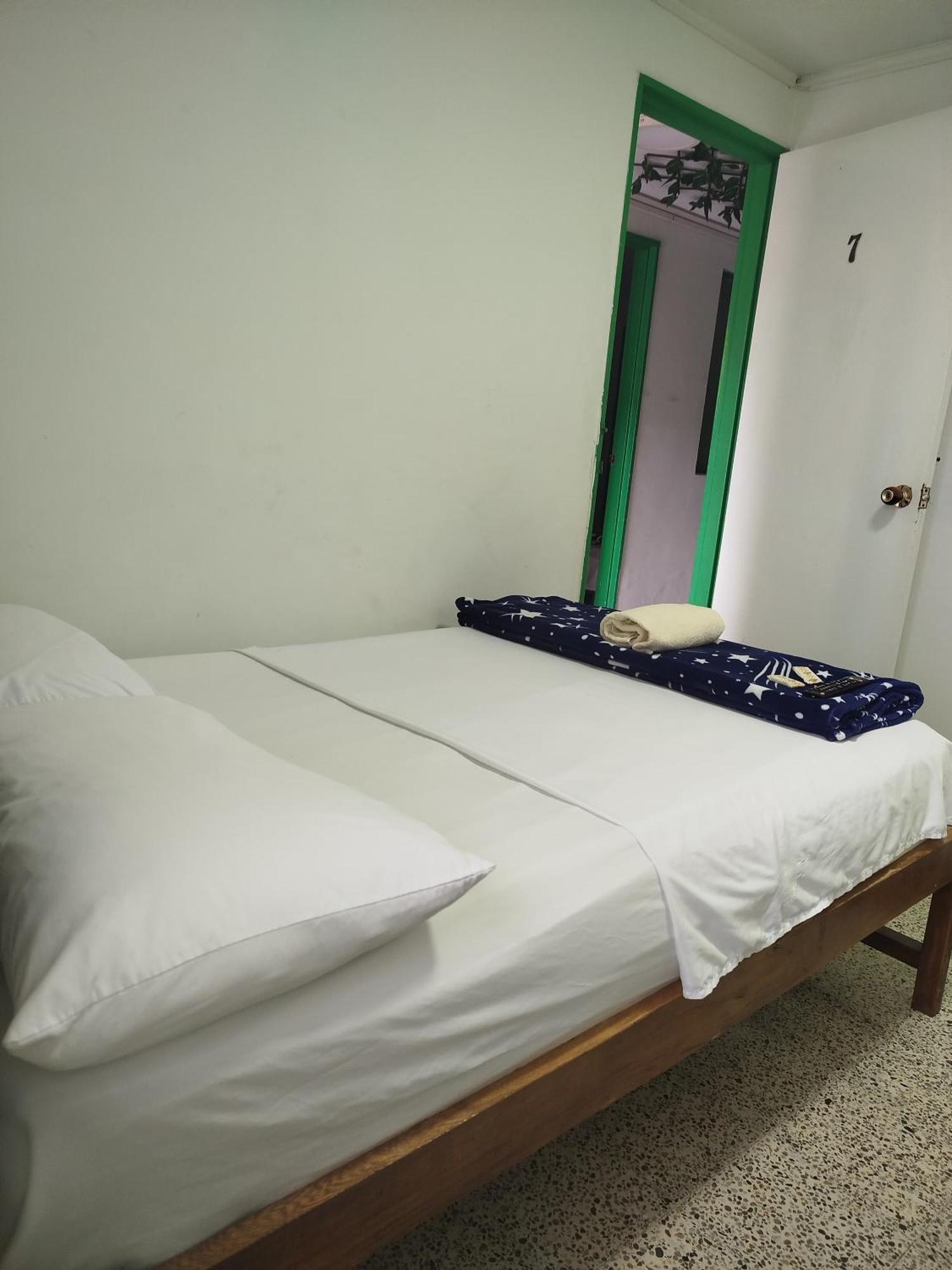 Hotel Casa Verde กัวตาเป ภายนอก รูปภาพ