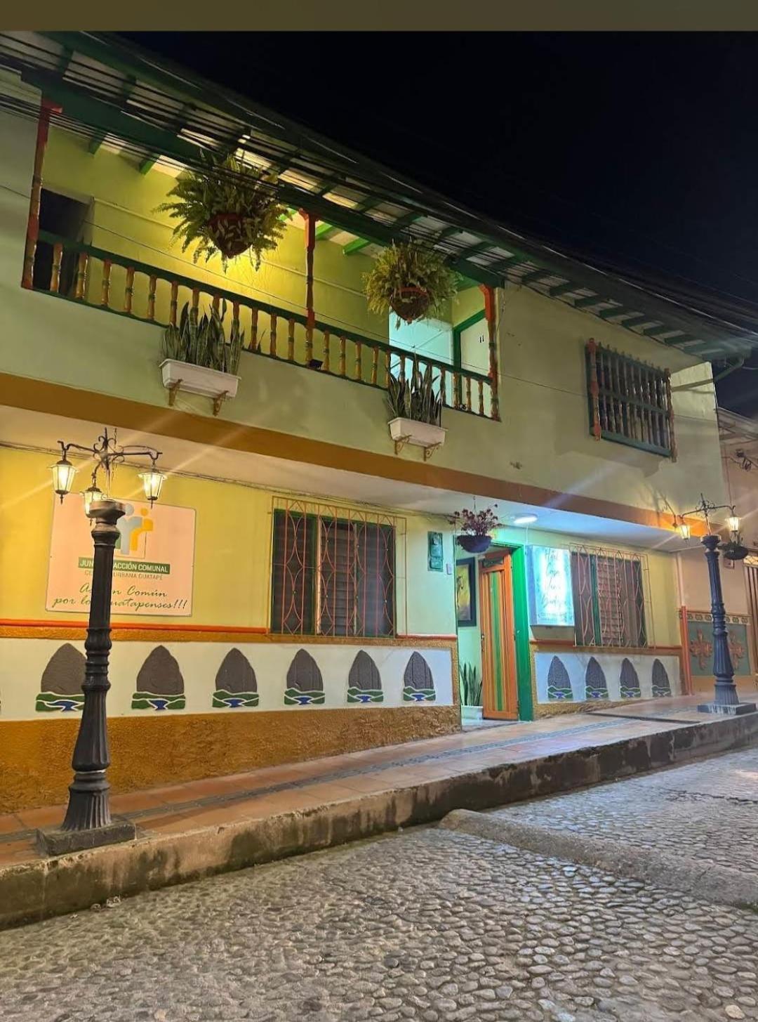 Hotel Casa Verde กัวตาเป ภายนอก รูปภาพ